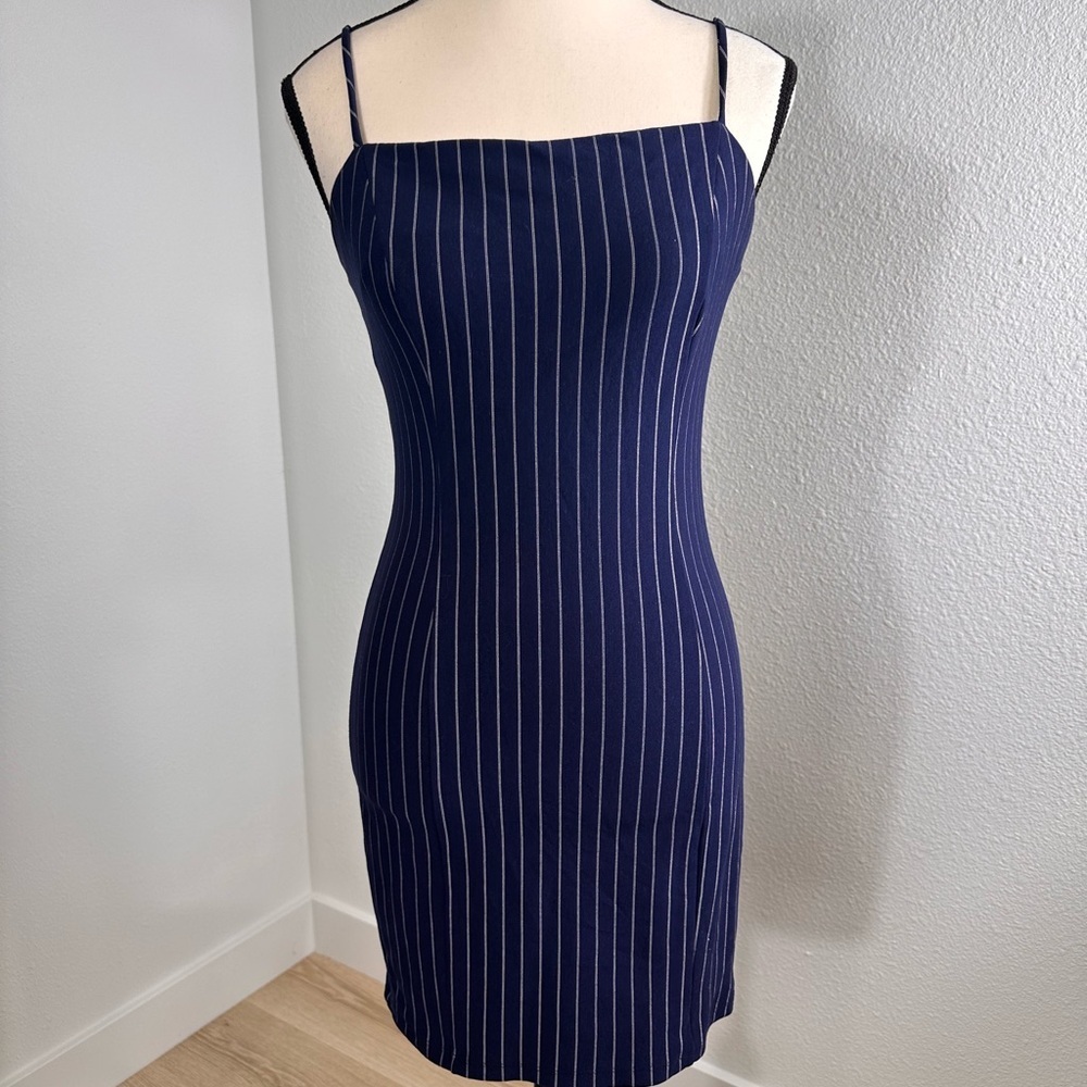Forever 21 Navy and White Spaghetti Strap Dress - Picture 2 of 6